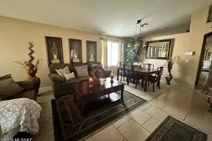 7585 S Carlisle Ave, Tucson, AZ 85746 - Photo 2