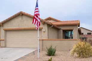 599 N TUNITCHA Dr, Green Valley, AZ 85614 - Photo 1