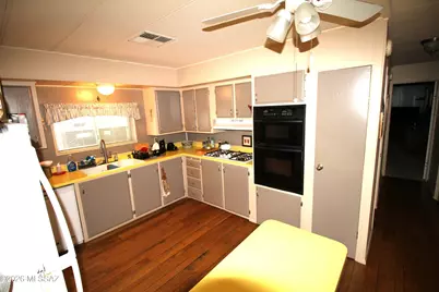 182 W Palma Drive, Green Valley, AZ 85614 - Photo 10