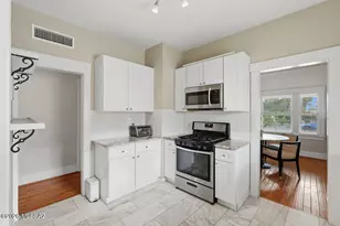 1935 E 4th St, Tucson, AZ 85719 - Photo 14