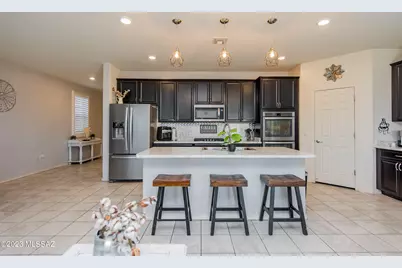 9553 S Miller Flats Drive, Tucson, AZ 85747 - Photo 10