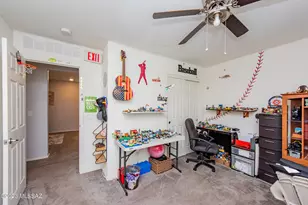 9553 S Miller Flats Dr, Tucson, AZ 85747 - Photo 26