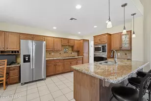 38049 S Silverwood Dr, Tucson, AZ 85739 - Photo 2