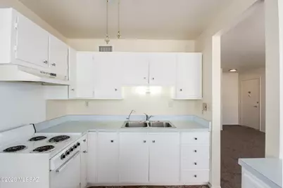 8150 E Broadway Boulevard #H-202, Tucson, AZ 85710 - Photo 10