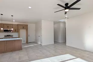 171 Via Casa, Rio Rico, AZ 85648 - Photo 14