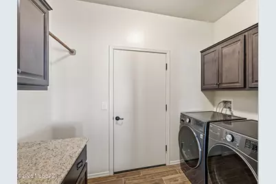 6233 E Molly Drive, Hereford, AZ 85615 - Photo 32