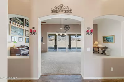 6233 E Molly Drive, Hereford, AZ 85615 - Photo 14