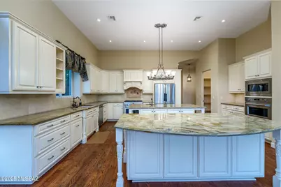 6129 E Coyotes Den Place, Tucson, AZ 85750 - Photo 6