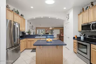 1257 N Sun Catcher Way, Green Valley, AZ 85614 - Photo 14