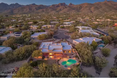 9886 E Veryl Place, Tucson, AZ 85749 - Photo 2