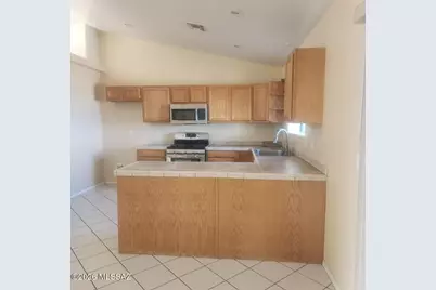 282 Tlaxcala Court, Rio Rico, AZ 85648 - Photo 4