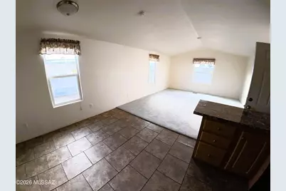 3833 N Fairview Avenue #76, Tucson, AZ 85705 - Photo 6