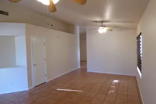 8704 N Frampton Pl, Tucson, AZ 85742 - Photo 4