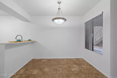 5751 N Kolb Road #33102, Tucson, AZ 85750 - Photo 4