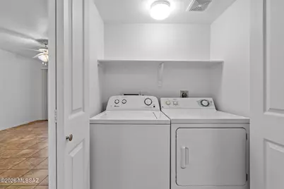 5751 N Kolb Road #33102, Tucson, AZ 85750 - Photo 6