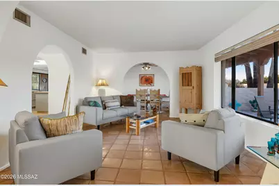 800 E Camino Alberca, Tucson, AZ 85718 - Photo 8