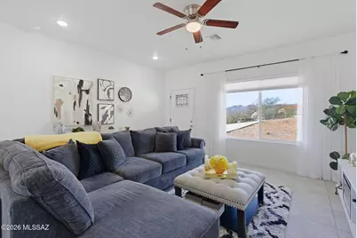 1878 Circulo Girasol, Rio Rico, AZ 85648 - Photo 4