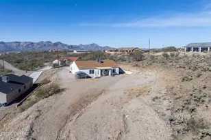 1878 Circulo Girasol, Rio Rico, AZ 85648 - Photo 2