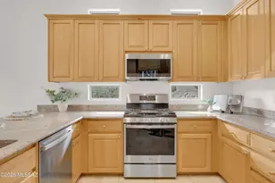 641 W Silver Eagle Ct, Oro Valley, AZ 85755 - Photo 20