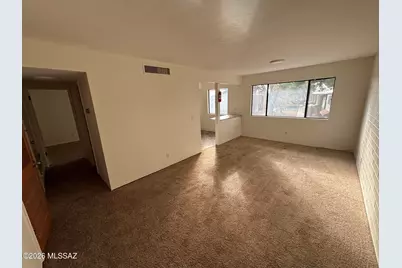 1318 S Avenida Polar #F208, Tucson, AZ 85710 - Photo 2