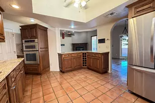 4221 N Summer Set Dr, Tucson, AZ 85750 - Photo 6
