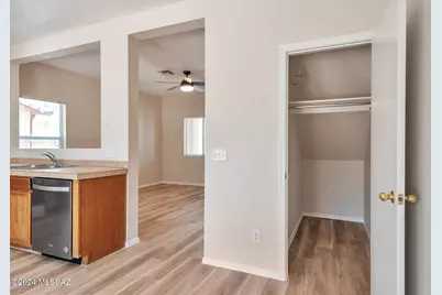 4262 E Deer Dancer Way, Tucson, AZ 85712 - Photo 8