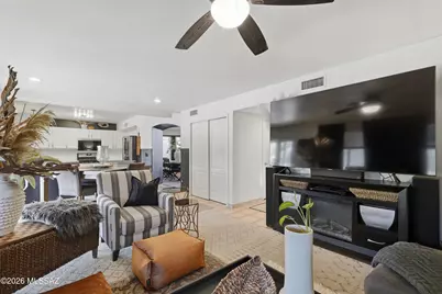 6734 W Nueva Vista Drive, Tucson, AZ 85743 - Photo 8