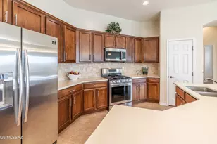 12648 N New Reflection Dr, Marana, AZ 85658 - Photo 10