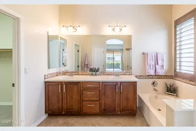 12648 N New Reflection Drive, Marana, AZ 85658 - Photo 18