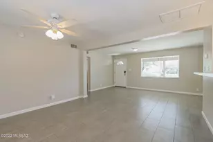 6131 E 25th St, Tucson, AZ 85711 - Photo 2