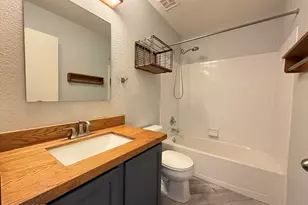 8747 N Golden Moon Way, Tucson, AZ 85743 - Photo 16