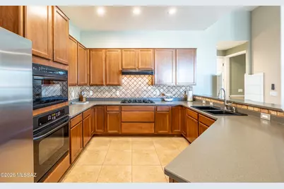 13423 N Regulation Drive, Oro Valley, AZ 85755 - Photo 12