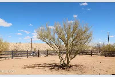 5031 Helmet Peak Road, Sahuarita, AZ 85629 - Photo 6