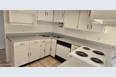 1025 E Irene Circle, Pearce, AZ 85625 - Photo 12