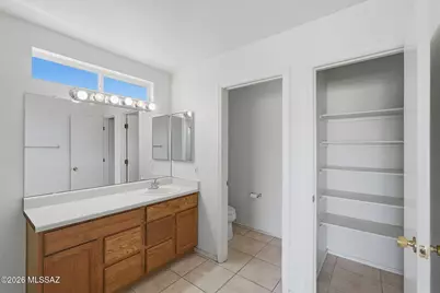 8911 E Fairway Groves Drive, Tucson, AZ 85730 - Photo 24