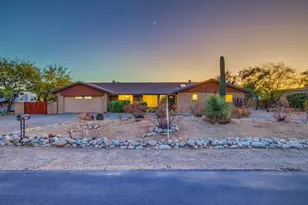 8234 E Big Horn Trl, Tucson, AZ 85750 - Photo 2