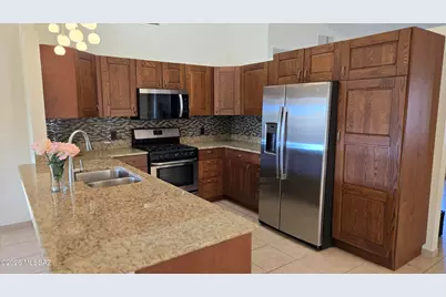 2657 W Lazybrook Drive, Tucson, AZ 85741 - Photo 2