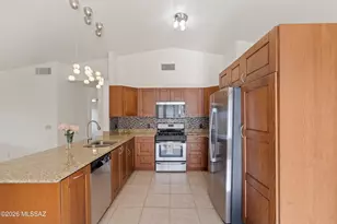 2657 W Lazybrook Dr, Tucson, AZ 85741 - Photo 8