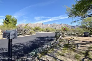 3796 E Guthrie Mountain Pl, Tucson, AZ 85718 - Photo 1