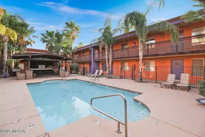 55 N Cherry Avenue #UNIT 201, Tucson, AZ 85719 - Photo 1