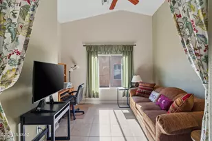 971 N Desert Deer Ps, Green Valley, AZ 85614 - Photo 14