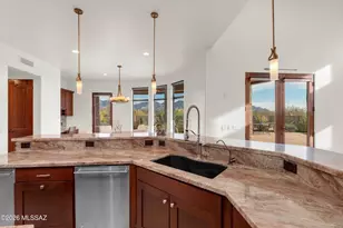 1185 W Weathered Stone Pl, Oro Valley, AZ 85755 - Photo 14