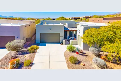 12301 N Meditation Drive, Marana, AZ 85658 - Photo 2