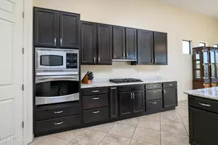 12301 N Meditation Dr, Marana, AZ 85658 - Photo 18