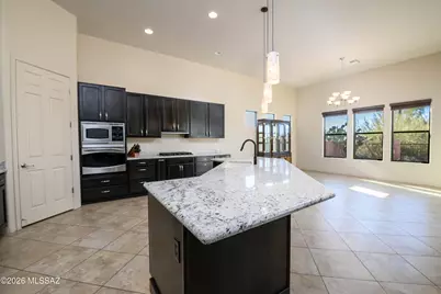 12301 N Meditation Drive, Marana, AZ 85658 - Photo 14