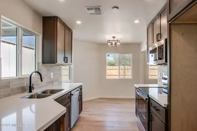 5665 S Catalina Avenue, Tucson, AZ 85706 - Photo 4