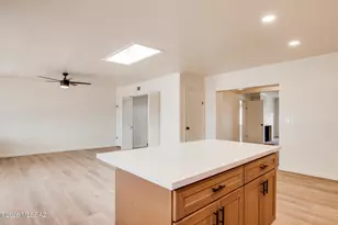 201 N Ave Carolina, Tucson, AZ 85711 - Photo 4