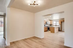 201 N Ave Carolina, Tucson, AZ 85711 - Photo 8