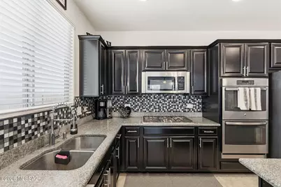 9526 S Quiet Dove Drive, Tucson, AZ 85747 - Photo 14