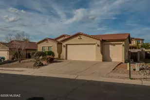 5518 W Copperhead Dr, Tucson, AZ 85742 - Photo 2